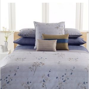 Calvin Klein Bamboo Flowers Duvet Cover